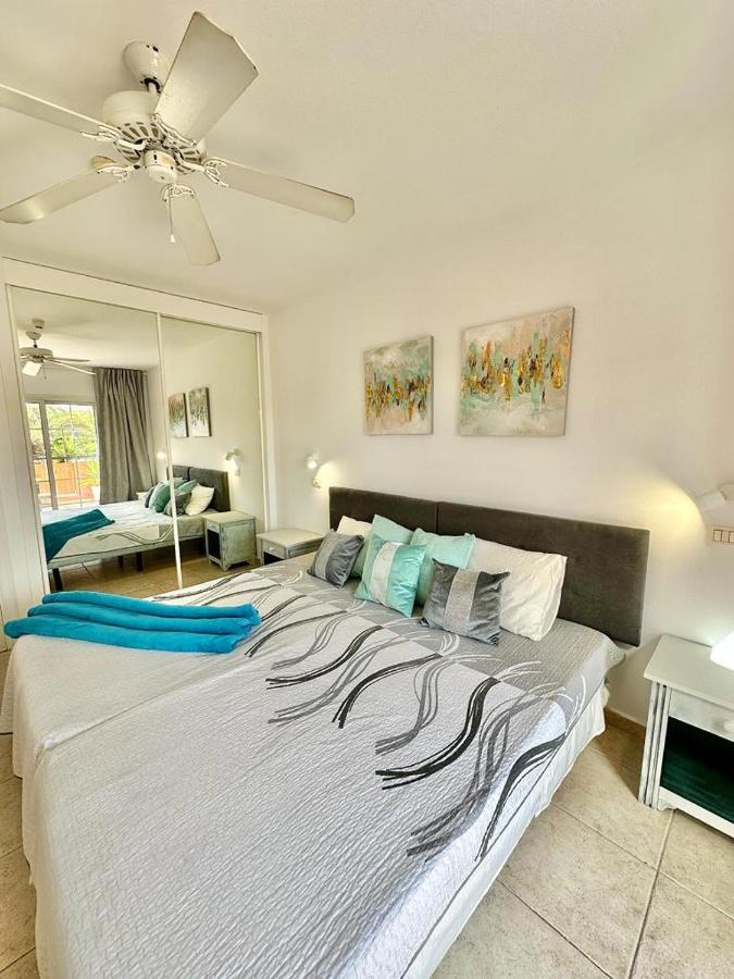 Sunny Apartment & Heated Pool Los Cristianos  Exterior foto